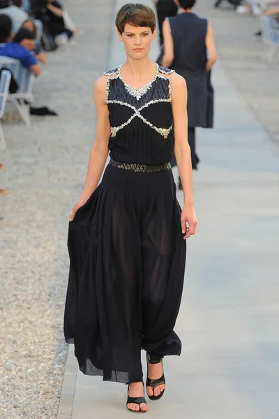 Look 73